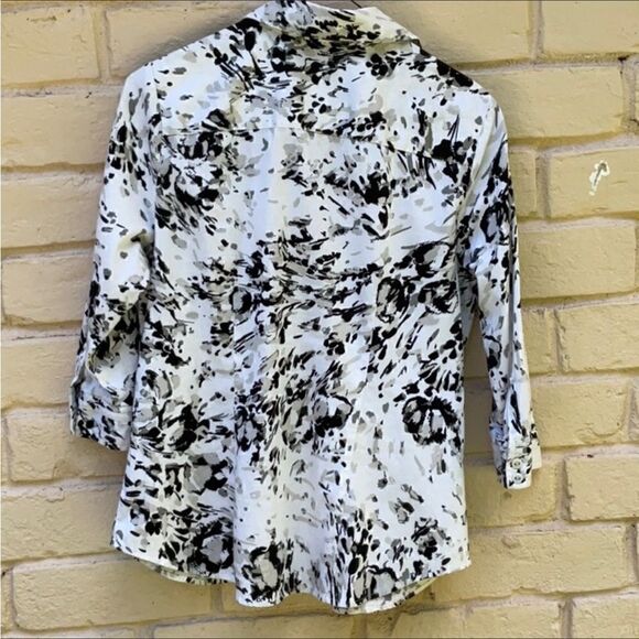 Take 50% OFF- 212 Collection Women's Button-Down Black&White Shirt, Size-M - Picture 4 of 4